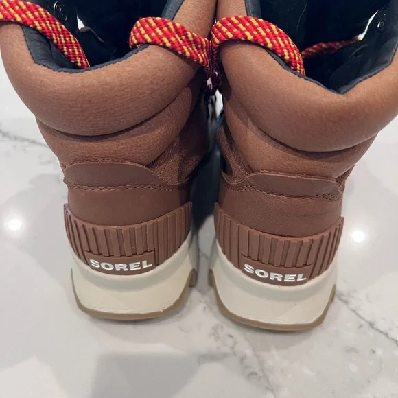 Women’s Sorel Kinetic Conquest Boot sz 9 NWT! - Picture 7 of 9